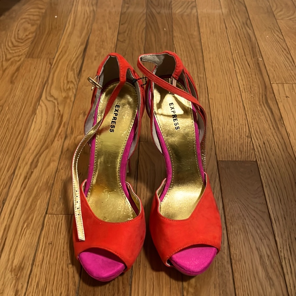 Women’s platform heel
